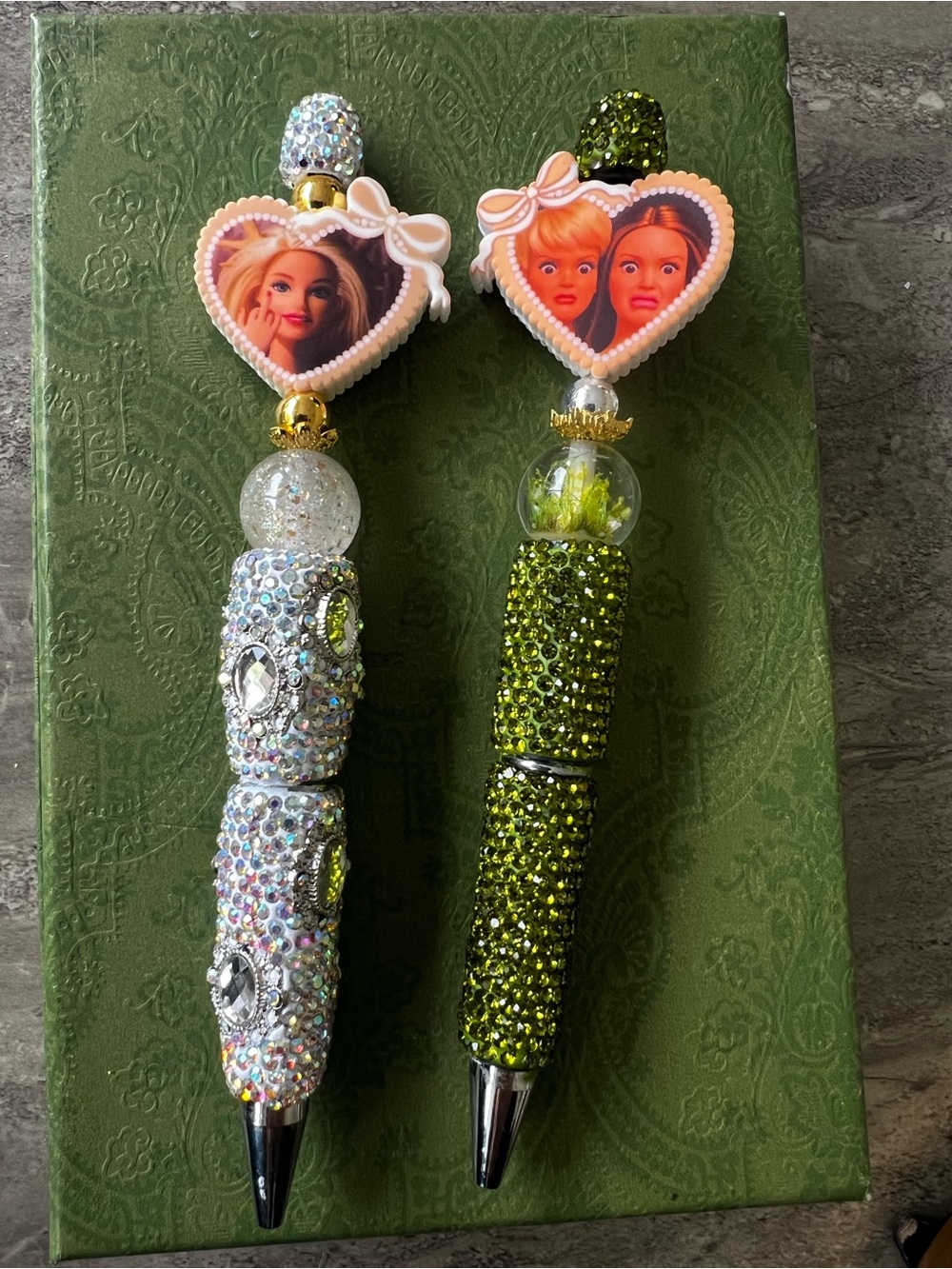 2x pens Green and Iridescent Crystal-Embellished Heart Pen funny girl